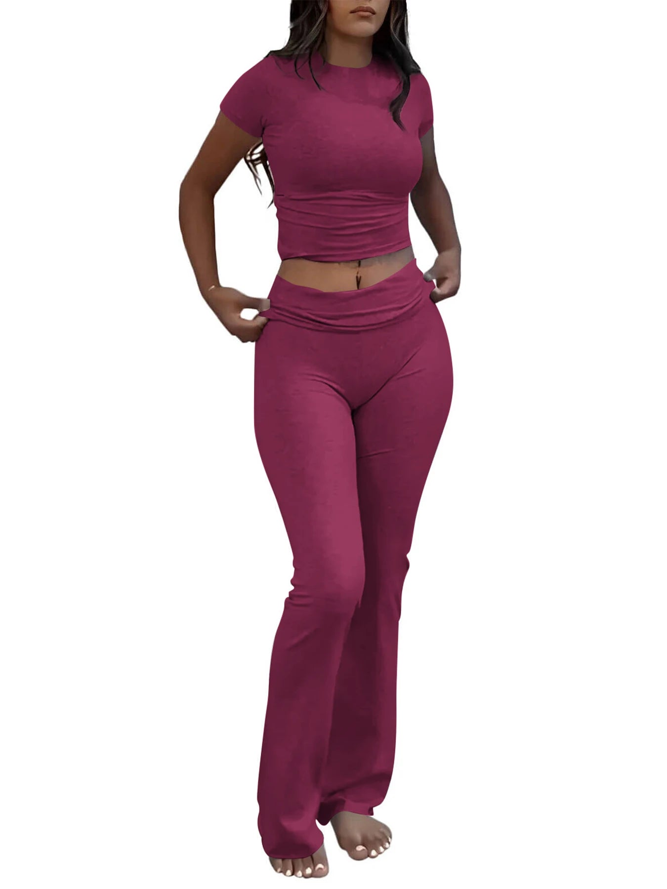 Trendy Casual Workout Twee-Delige Set voor Vrouwen: Korte Mouwen Crop Top met Hoge Taille Flared Broeken - Perfecte Streetwear Trainingsoutfit!