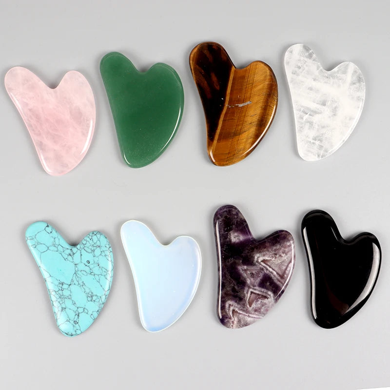 Revitaliseer je huid met onze Rozenkwarts Hart Gua Sha Tool - Perfect voor het liften van de kin en neus, verstrakken en gezichts- massage!