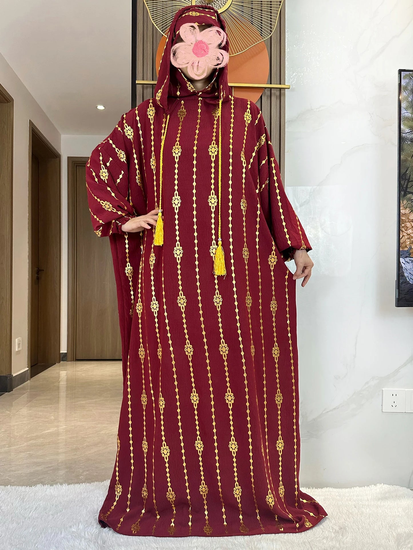 Elegante Katoenen Ramadan Abaya met Dubbele Hoeden - Prachtig Goudstofontwerp voor Moslimvrouwen met Gebed en Speciale Gelegenheden - Geïnspireerd door Dubai en Turkse Kaftanstijlen