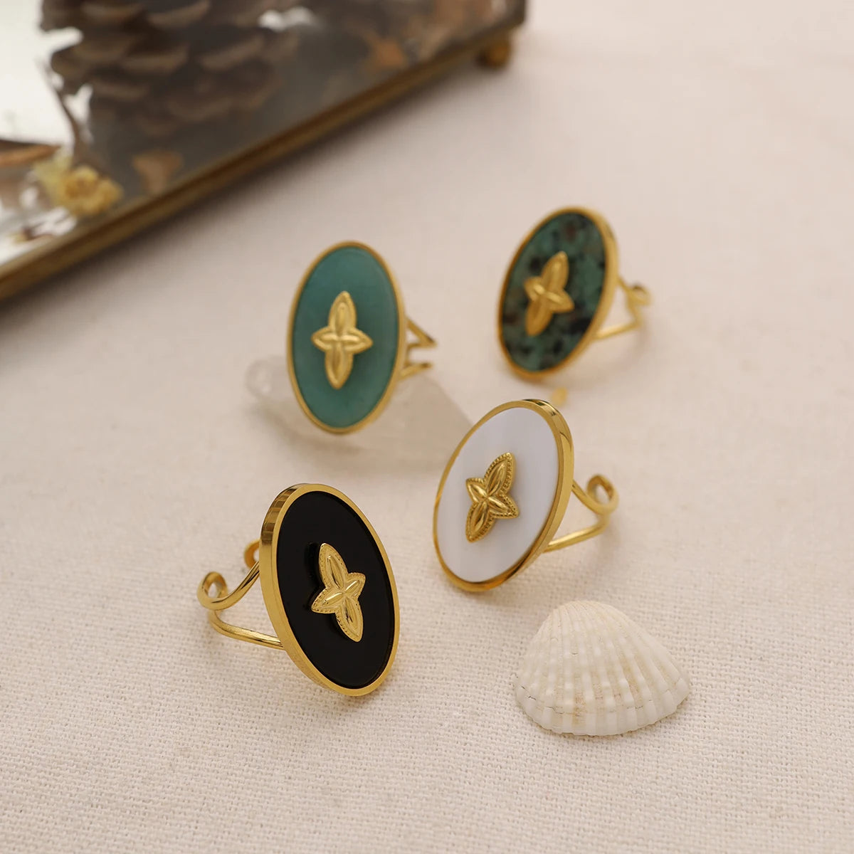 Omarm je Wilde Spirit: 2024 Nieuwe Rvs Ringen voor Vrouwen – Vintage Natuurlijke Steen Luxe Statement Sieraden, Waterdicht en Stylish!