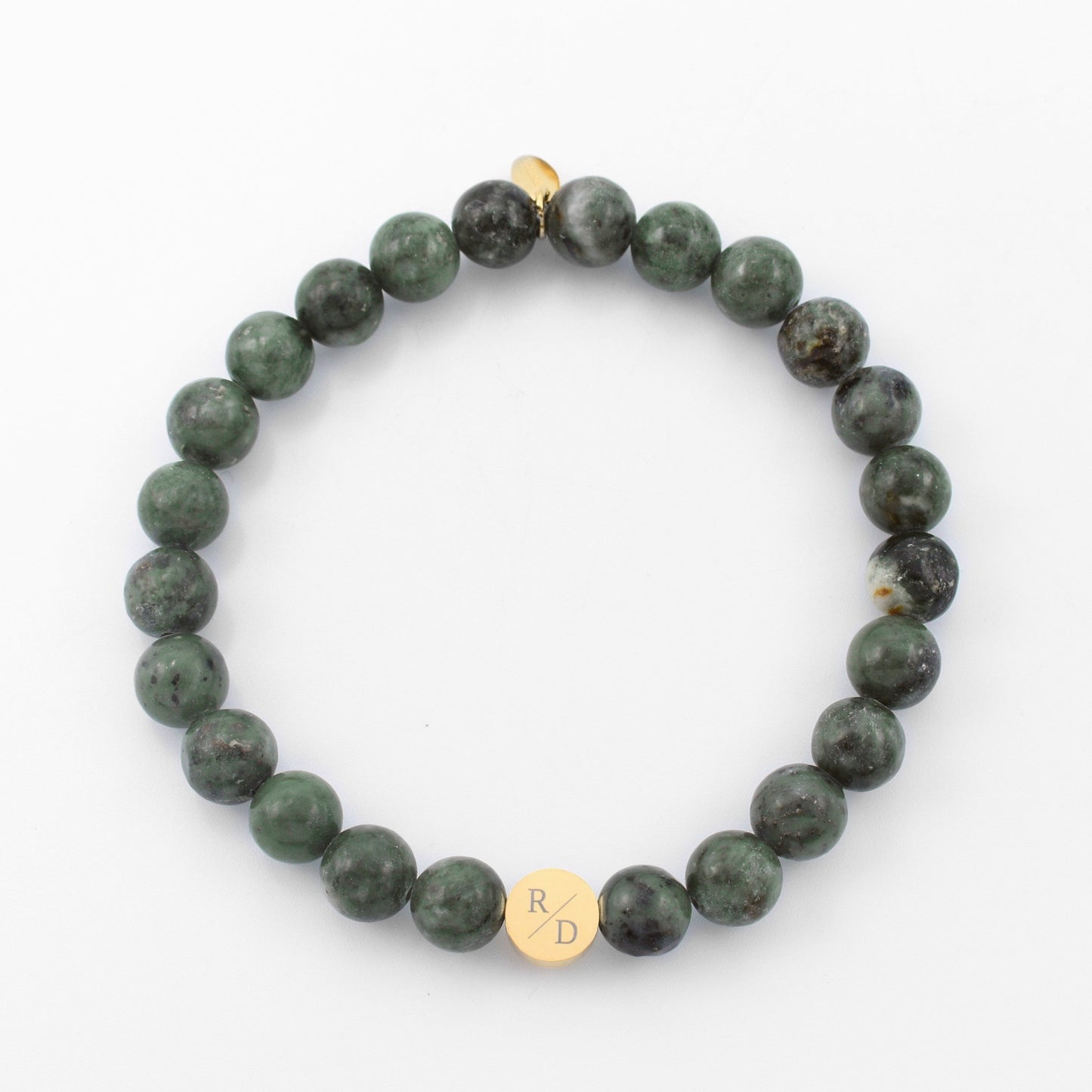 EarthTone – Natuurlijke Groene Steenarmband met Jouw Initialen