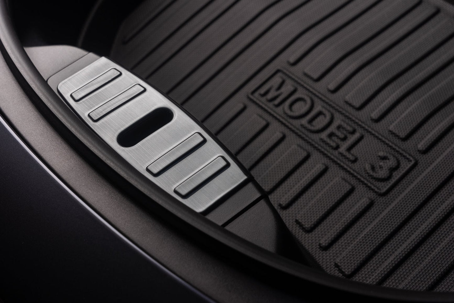 Schutzblende Frunk (Kofferraum vorne) für das Tesla Model 3-2