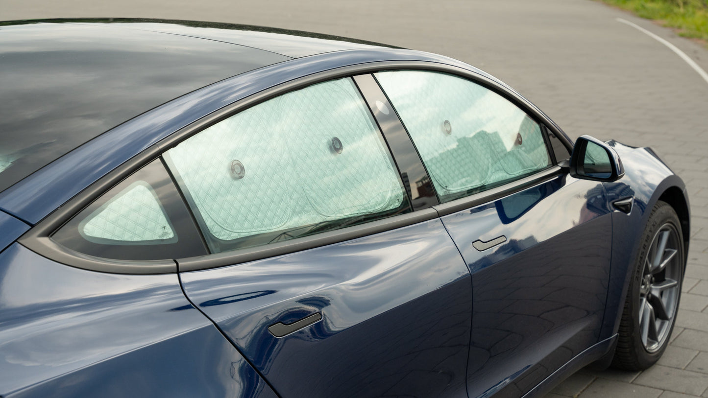 Seiten/Heckscheiben Sonnen- und Sichtschutz für das Tesla Model 3-1