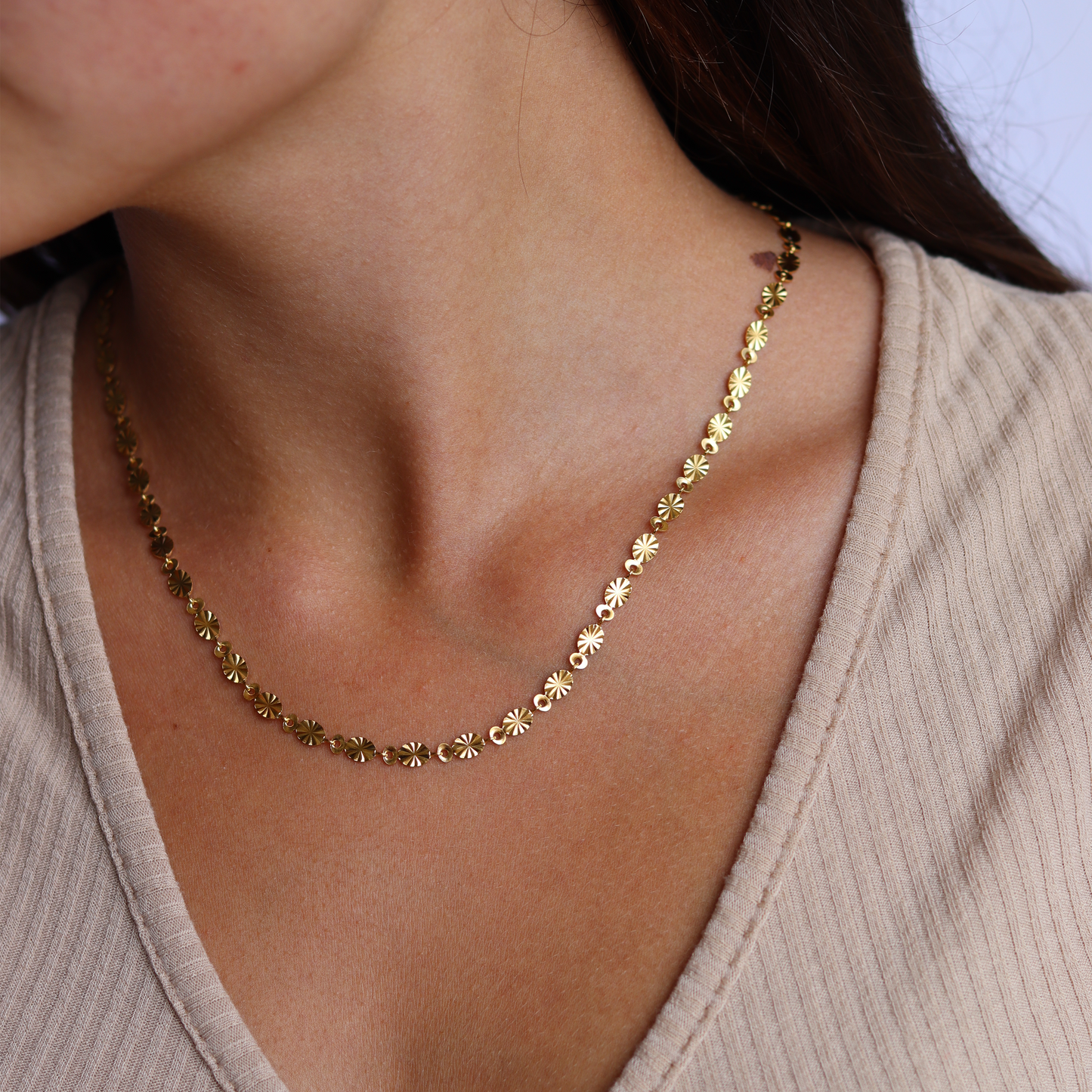 Stralende Aura - Elegante Ketting voor een Verbluffend Uiterlijk