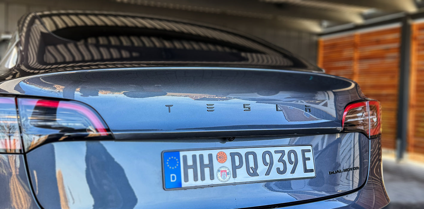 Tesla Schriftzug für alle Tesla Modelle-3