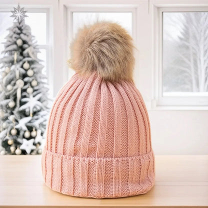 Tamsin - Luxe Dikke Warme Gebreide Damesmuts met Oversized Pompon