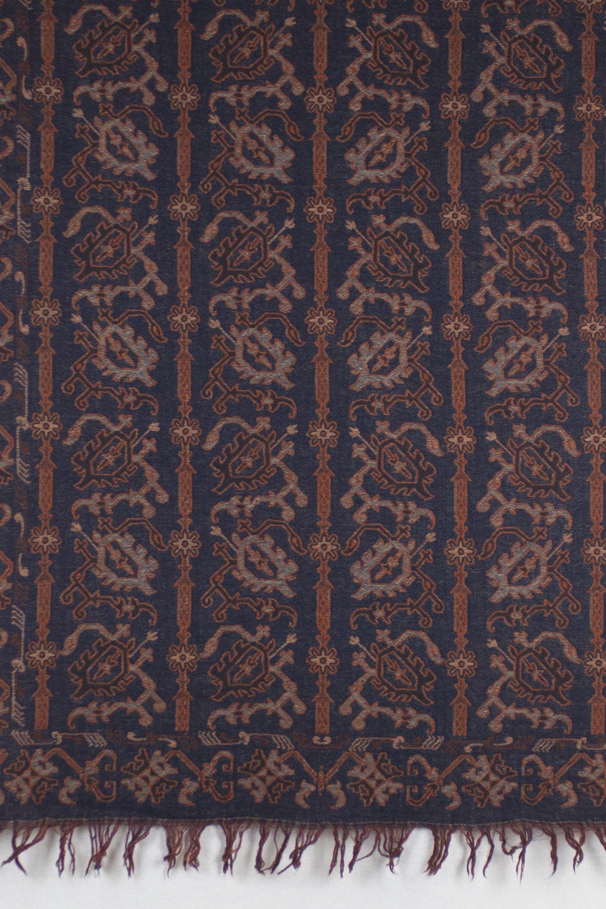 Jamdani Motif Jacquard Merino Wool Scarf - Navy Orange-4