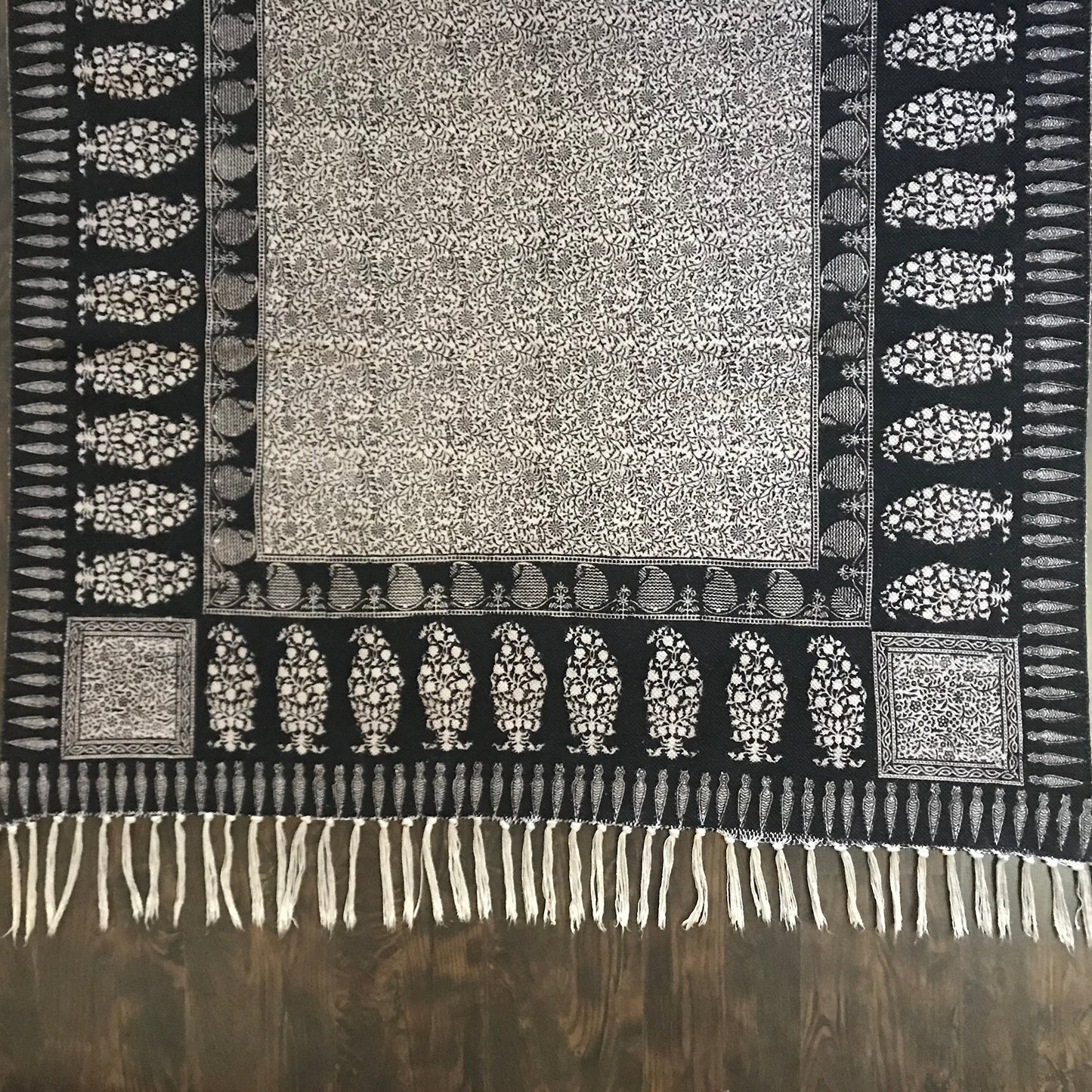 Floral Jaal & Paisley Hand-block Print Rug - White Black-1
