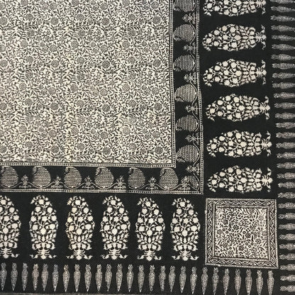 Floral Jaal & Paisley Hand-block Print Rug - White Black-3
