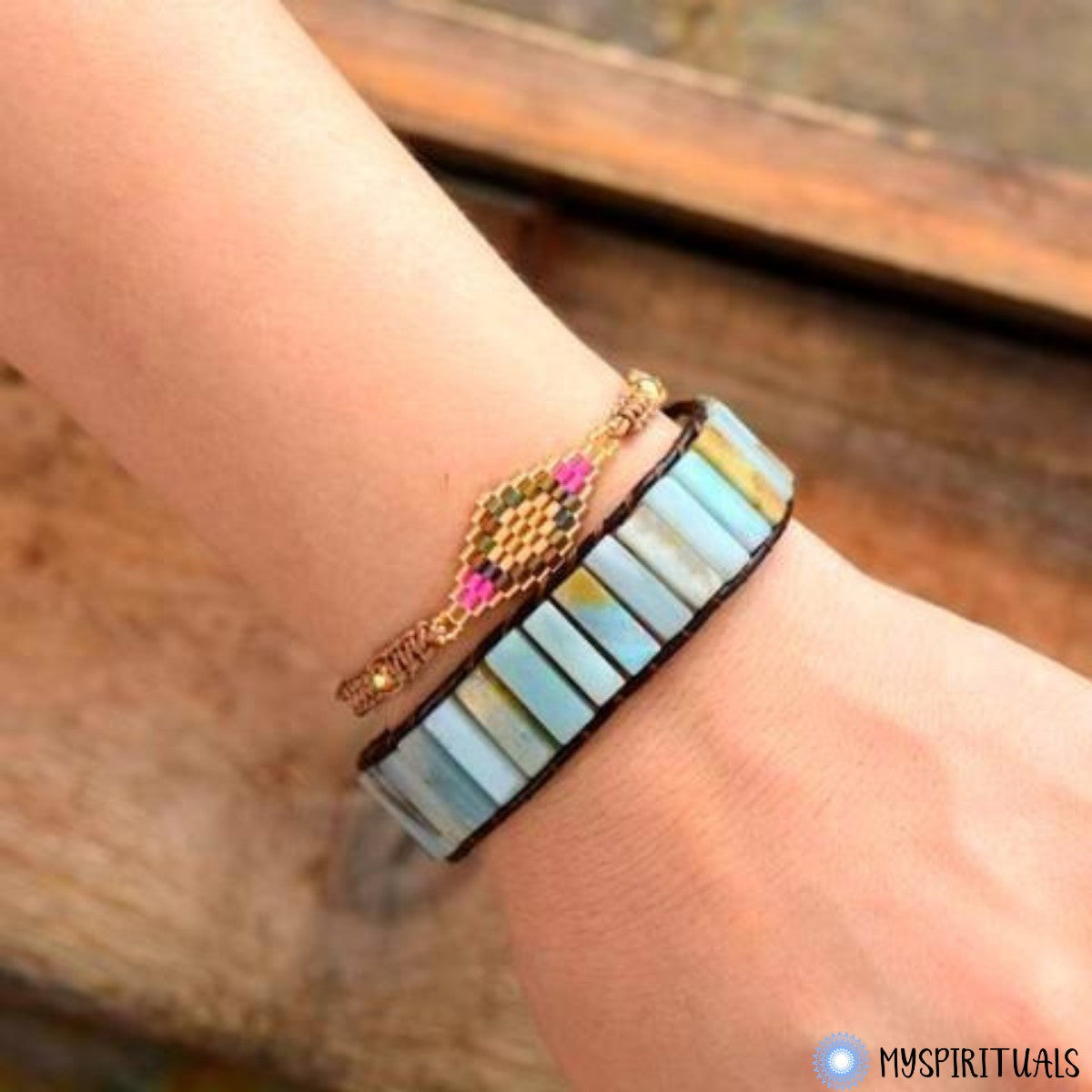 Stylish Amazoniet Bracelet - Elevate Your Look!