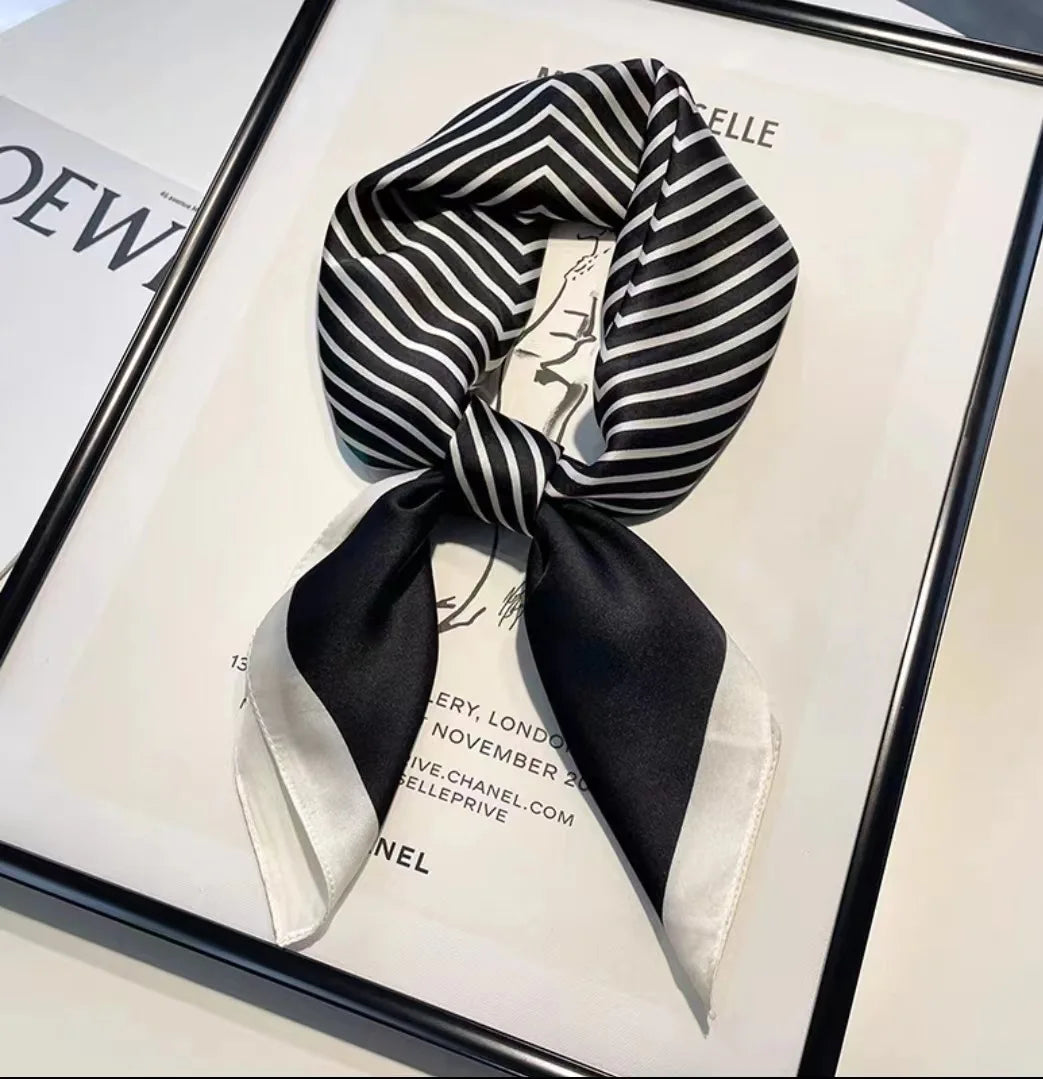 Chique 70 cm Zijde Vierkante Sjaal voor Dames - Luxe Satijnen Halsdoek, Haarbandana en Veelzijdige Sjaal Wrap of Hijab Echarpe
