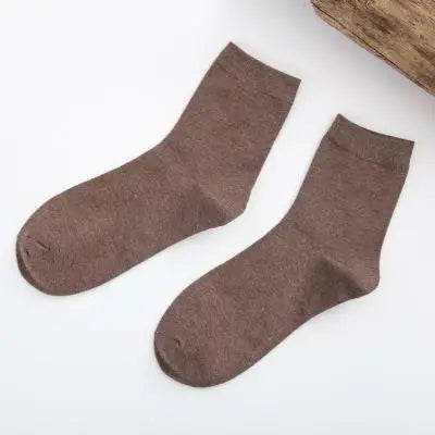 Trendy Dames Bamboe Vezel Kleurrijke Casual Sokken – 5 Paar in Stijlvol Zwart en Wit tegen Groothandelsprijzen!