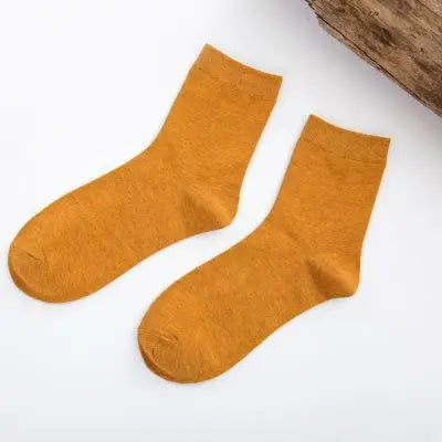 Trendy Dames Bamboe Vezel Kleurrijke Casual Sokken – 5 Paar in Stijlvol Zwart en Wit tegen Groothandelsprijzen!