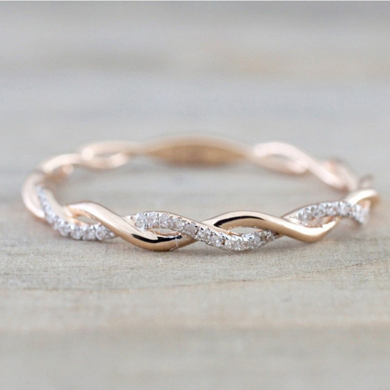 Eleganties van de Liefde Verbinding Ring | Delikaat Ontwerp