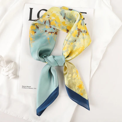Chic Satijnen Zijden Geruite Sjaal voor Vrouwen - Elegante Hals- en Haarband, Perfect voor Werk en Mode in 2021 - Stijlvolle Hijab en Foulard Accessoire