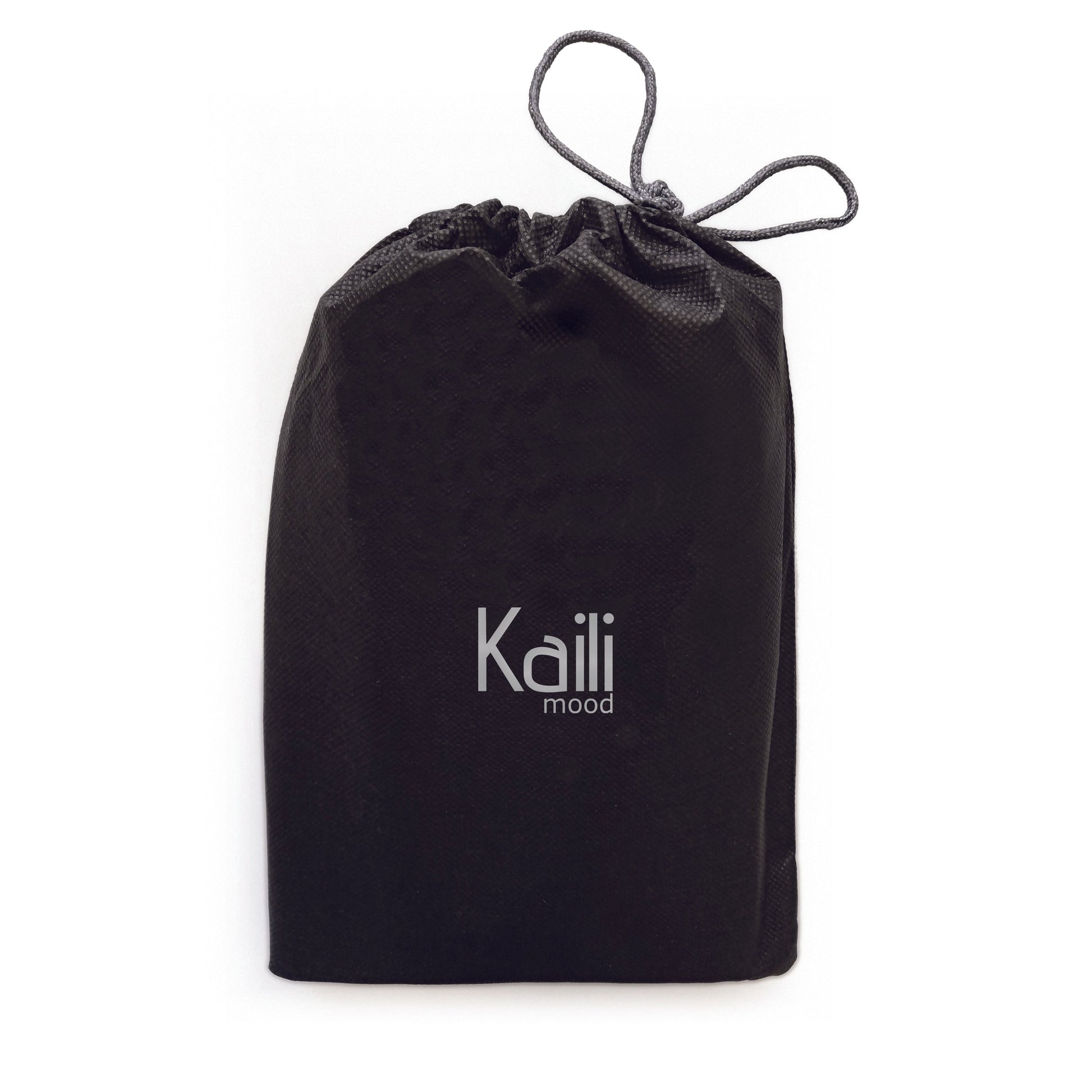 K0025AB | Beauty case with side handle in genuine full grain leather with light grain - Black colour. Zip closure, Dimensions: 25 x 16 x 12 cm. Packaging: TNT bag-4
