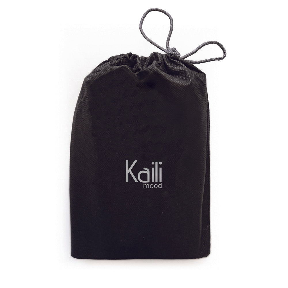 K2005AF | Beauty Case in Canvas 100% Cotton/Genuine Full Grain Leather, Naked. Black Color. Side handle. Zip closure. Dimensions: cm 25 x 15 x 17. Packaging: Tnt bag-4