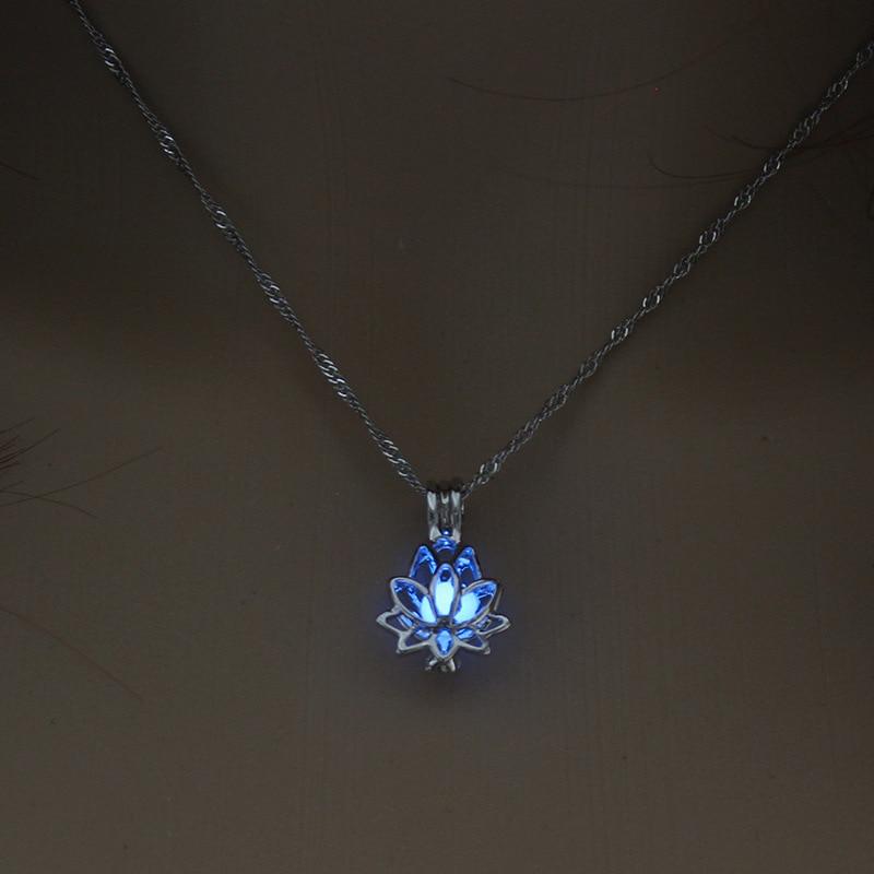 Stralende Lotus Ketting - Verlicht Je Stijl!