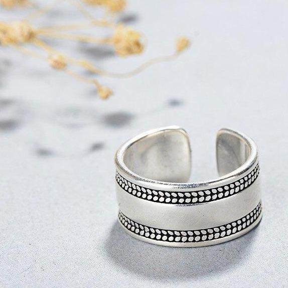Elegante vintage ring in minimalistisch ontwerp