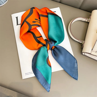 2024 Elegante Zijden Kattenprint Sjaal - Stijlvolle Hoofddoek & Sjaaltje voor Vrouwen - Luxueuze Satijnen Vierkante Sjaal & Multifuntionele Hijab Bandana