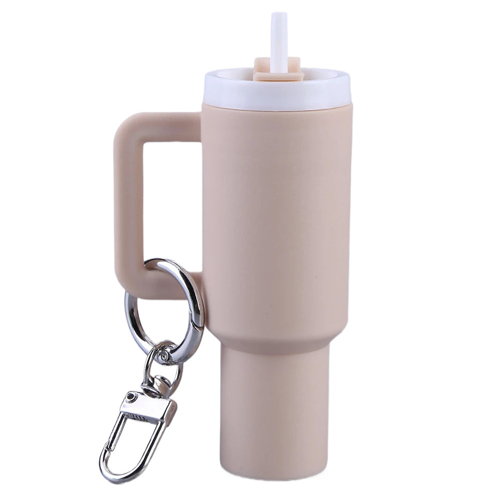 Schattige Mini Tumbler Sleutelhanger - Veelzijdige Chapstick Houder & Charmante Handtas Accessoire voor Schooltassen!