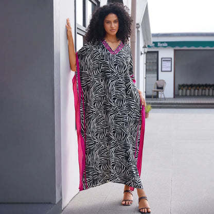 Stijlvolle Vrouwen Strand Kaftans - Zebra en Luipaardprint Zwem Cover-Ups voor Zomeruitjes en Maxi Jurk Elegantie