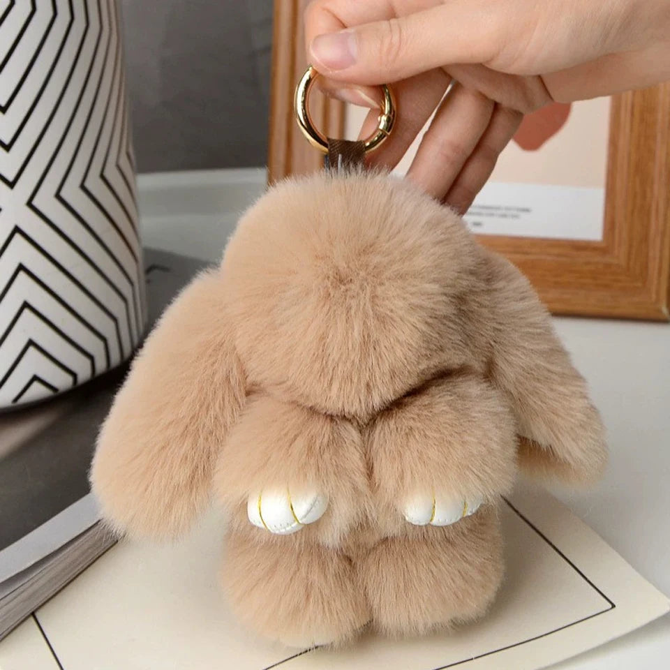 Schattige ZAKOL 15cm Fluffy Konijnenbont Pom Pom Sleutelhanger - De Perfecte Zachte en Schattige Accessoire voor Meisjes Tassen! Ideaal Cadeau voor Elke Gelegenheid!