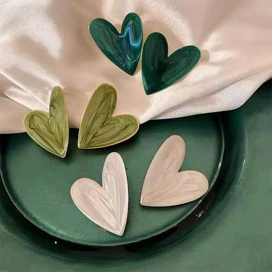 Chic Hart Liefde Stud Oorbellen voor Vrouwen - Minimalistische Witte en Groene Emaille Modejuwelen