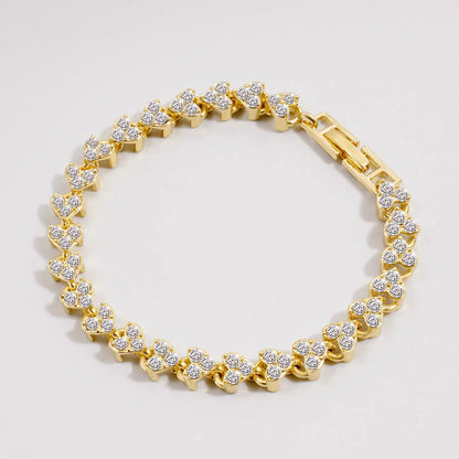 Elegante Romeinse Kristallen Geometrische Kettingarmbanden voor Vrouwen - Trendsettende 2024 Goth-geïnspireerde Rhinestone Charm Bangles voor Speciale Gelegenheden