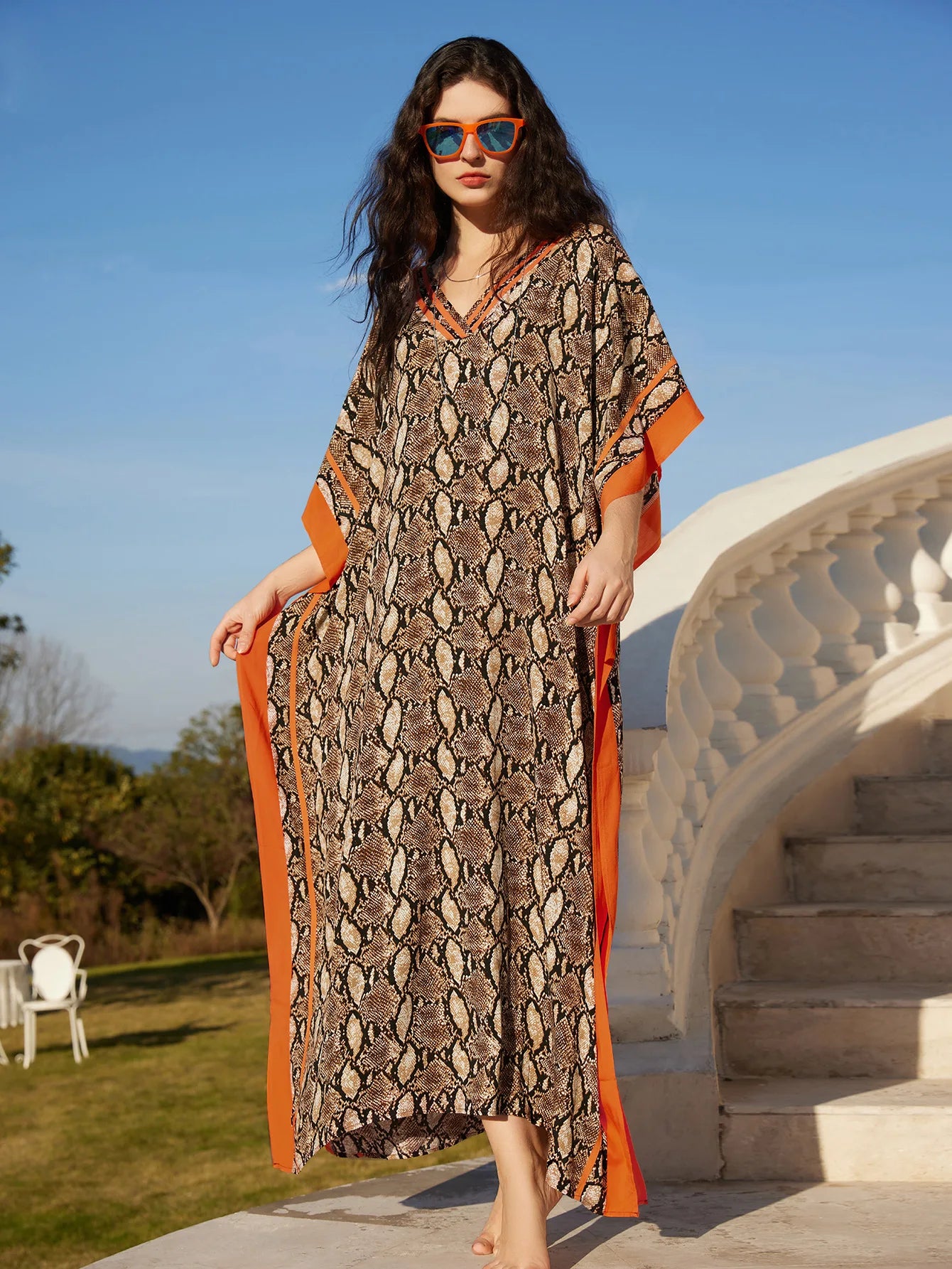 Stijlvolle Vrouwen Strand Kaftans - Zebra en Luipaardprint Zwem Cover-Ups voor Zomeruitjes en Maxi Jurk Elegantie