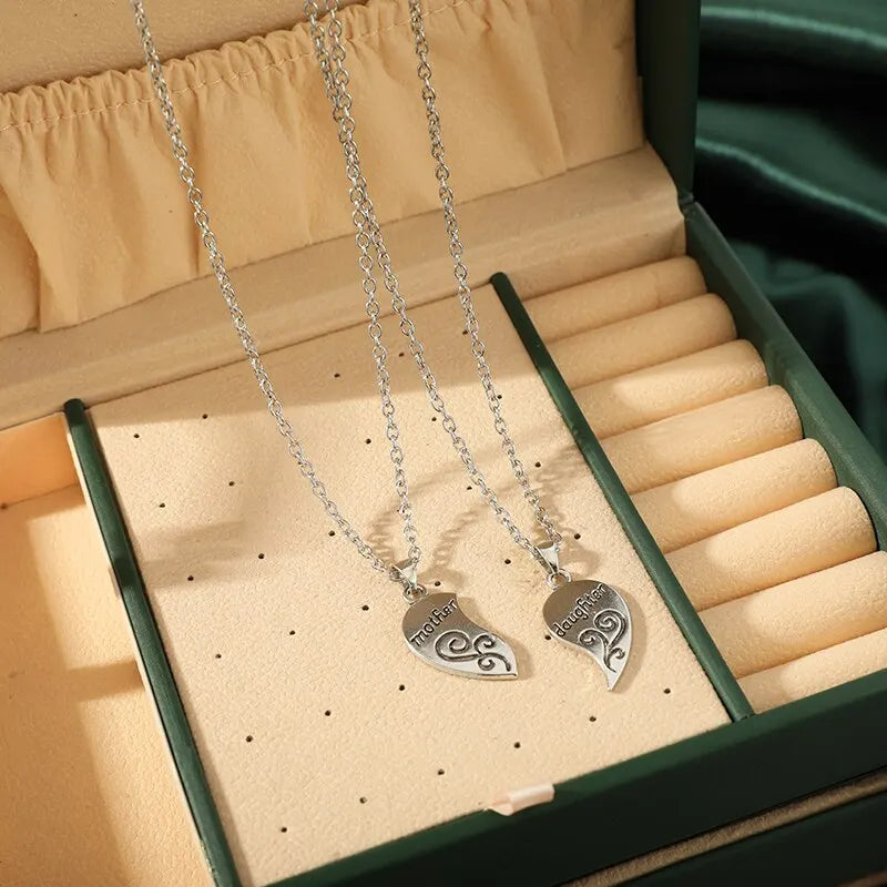 Charmante Antiek Zilver Sieraden Set voor Moeders en Dochters: Een Mooie Expressie van Liefde en Stijl