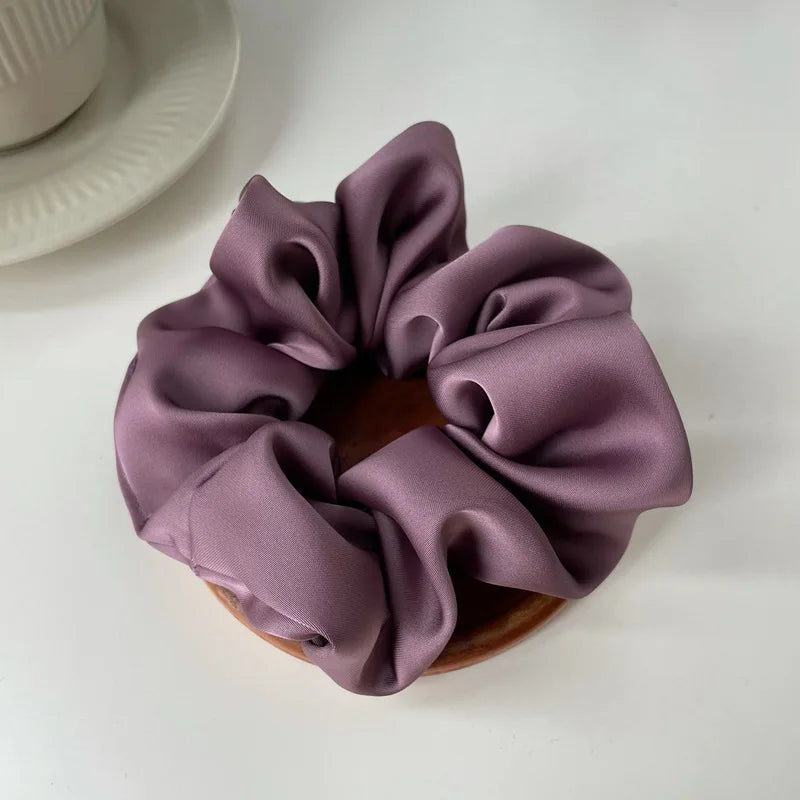 Chique Franse Zijde Haaraccessoires voor Vrouwen - Getextureerde Satijnen Scrunchies en Haartjes voor Stijlvolle Uiterlijk