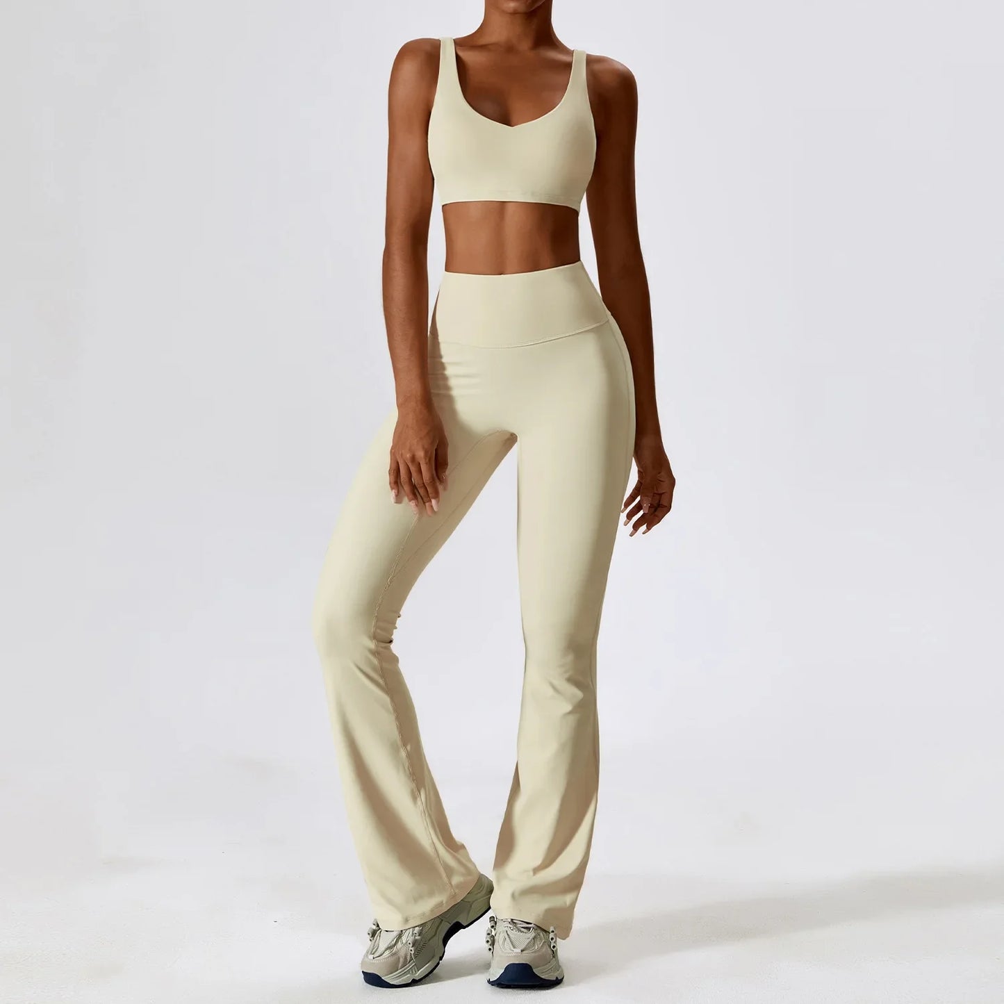 Til je training naar een hoger niveau: 2-delige dames yoga set met hoge taille flare leggings en stijlvolle mouwloze vest top voor ultiem comfort en prestaties