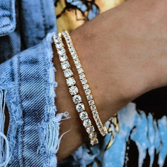 Trendy Vrouwen Tennisarmband met AAA+ Cubic Zirconia - Stijlvolle Zilveren Kristallen Ketting voor Tieners en Bruiloften - H086