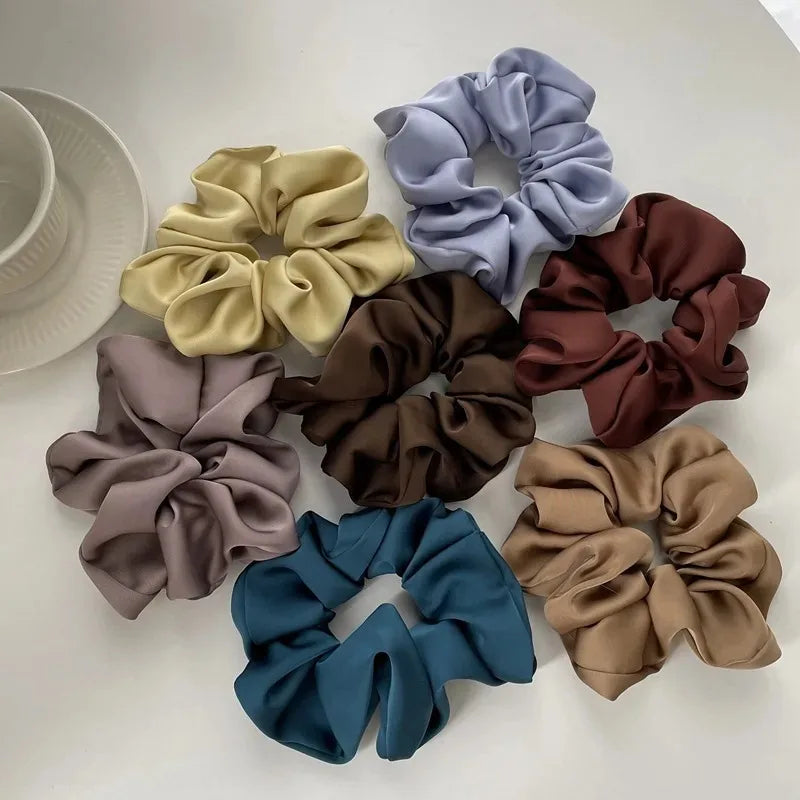 Chique Franse Zijde Haaraccessoires voor Vrouwen - Getextureerde Satijnen Scrunchies en Haartjes voor Stijlvolle Uiterlijk
