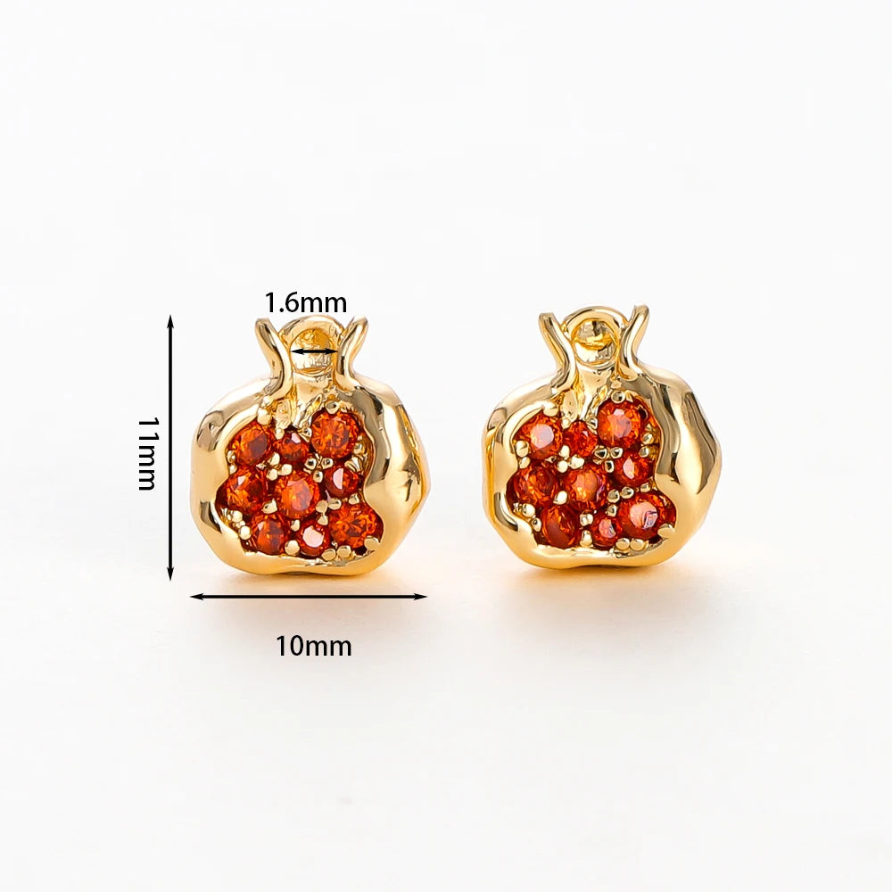 2pcs Strawberry Charms 18K Gold Plated Fruit Pendants Brass