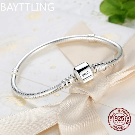 Exquise Handgemaakte 925 Sterling Zilveren Charm Armband - Luxe Zachte Gladde Slangenbeenderontwerp voor Vrouwen