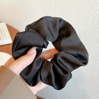Chique Franse Zijde Haaraccessoires voor Vrouwen - Getextureerde Satijnen Scrunchies en Haartjes voor Stijlvolle Uiterlijk