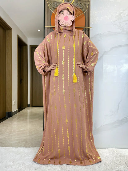 Elegante Katoenen Ramadan Abaya met Dubbele Hoeden - Prachtig Goudstofontwerp voor Moslimvrouwen met Gebed en Speciale Gelegenheden - Geïnspireerd door Dubai en Turkse Kaftanstijlen