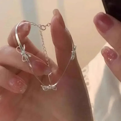 Charmante LATS Mode Zoete Strikarmbanden voor Vrouwen en Meisjes – Oogverblindende Ribbons Strik op een Stijlvolle Slangenketting – Perfecte Feest Sieraad Cadeau!