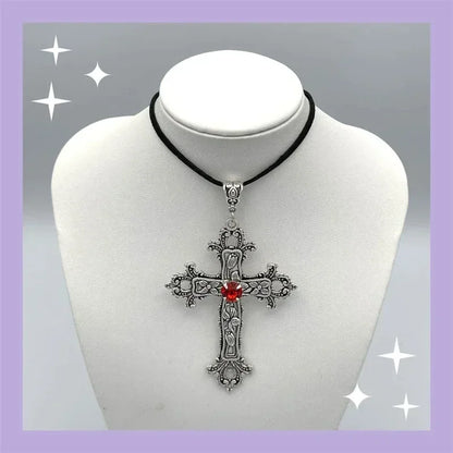 Adembenemende Gotische Zwarte Fluwelen Kruis Choker Halsketting met Kralen - Unieke Grunge Sieraden voor Vrouwen - Perfect Punk Statement Cadeau