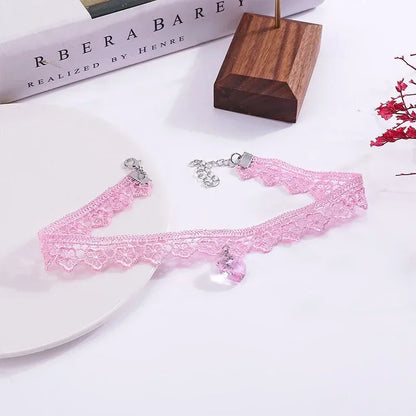 Elegante Vintage Fluwelen Parels Choker - Korte Zwarte Sleutelbeen Kraag Ketting voor Vrouwen - Perfecte Gotische Accessoire