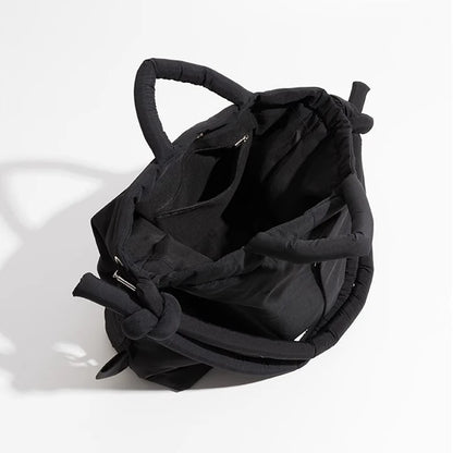 Chic Nylon Gevoerde Tas voor Vrouwen - Stijlvolle Zachte Puffer Schouder- en Crossbody Handtassen met Vintage Flair en Voldoende Ruimte 2023
