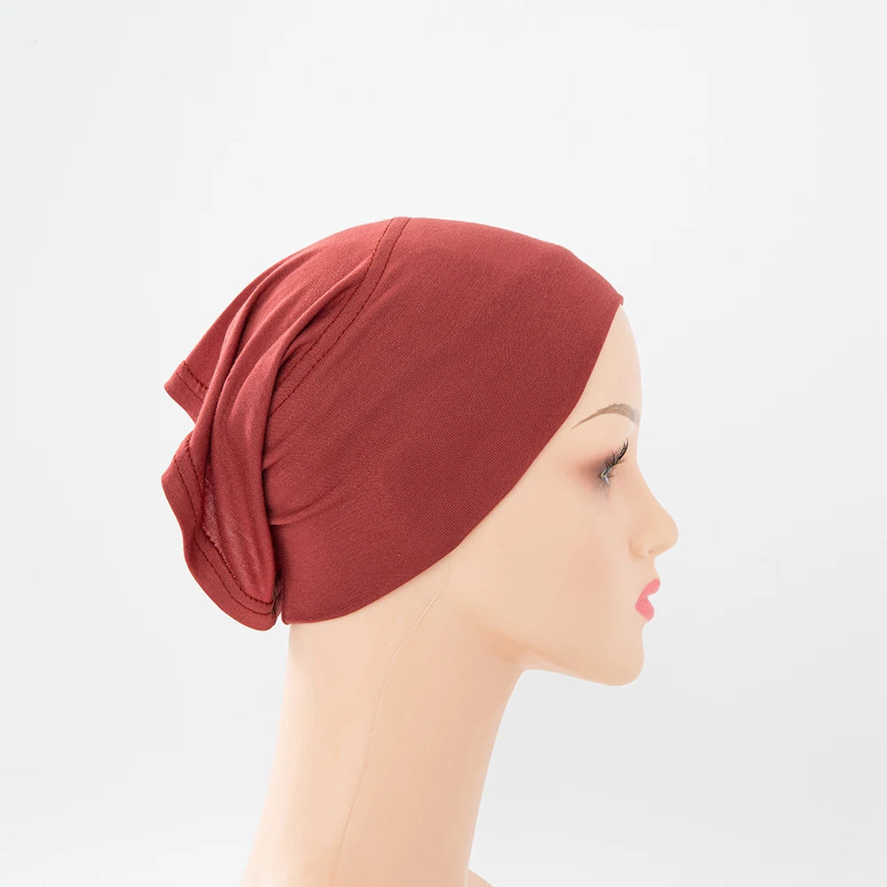 Chic en Stijlvol 56-Kleurige Vrouwen Binnen Hijab Tube Muts - Premium Bamboe Jersey Onderheadscarf voor Moslim Mode