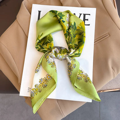 Chic Satijnen Zijden Geruite Sjaal voor Vrouwen - Elegante Hals- en Haarband, Perfect voor Werk en Mode in 2021 - Stijlvolle Hijab en Foulard Accessoire