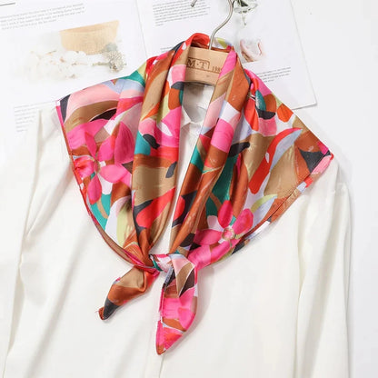 Verhoog je stijl met de 2024 mode 70x70 cm bedrukte zijden pashmina sjaal voor vrouwen - veelzijdige vierkante omslagdoek en stijlvolle haarband!