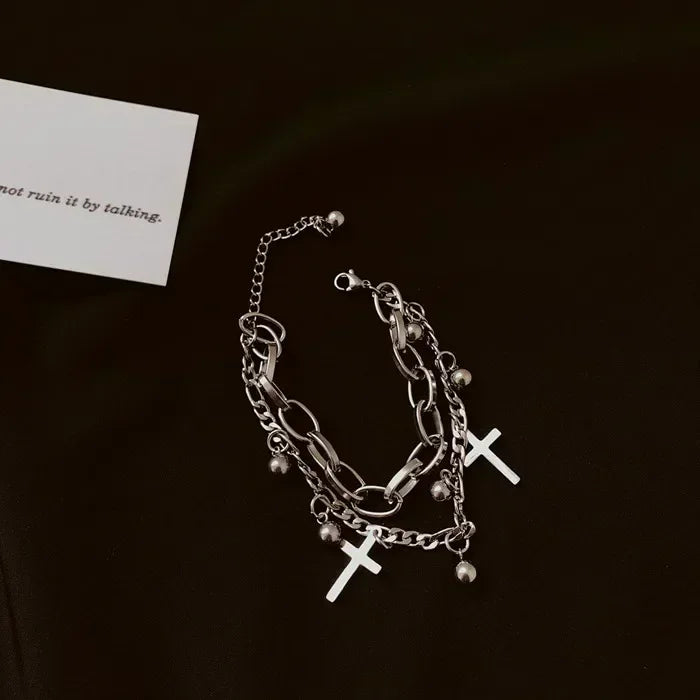 Charmante 4-delige set van modieuze slangen geïnspireerde groene edelstenen armbanden met fonkelende rhinestones – Perfecte metalen armbanden voor vrouwen's verjaardagen, feesten en kerstcadeaus!