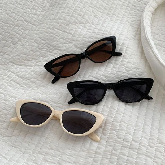 Chique 2024 Vintage Cat Eye Zonnebril voor Vrouwen - Trendy Klein Frame Zonnebril voor Mannen | Luxueuze UV400 Bescherming voor Buitenavonturen