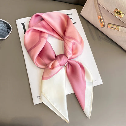2024 Elegante Zijden Kattenprint Sjaal - Stijlvolle Hoofddoek & Sjaaltje voor Vrouwen - Luxueuze Satijnen Vierkante Sjaal & Multifuntionele Hijab Bandana