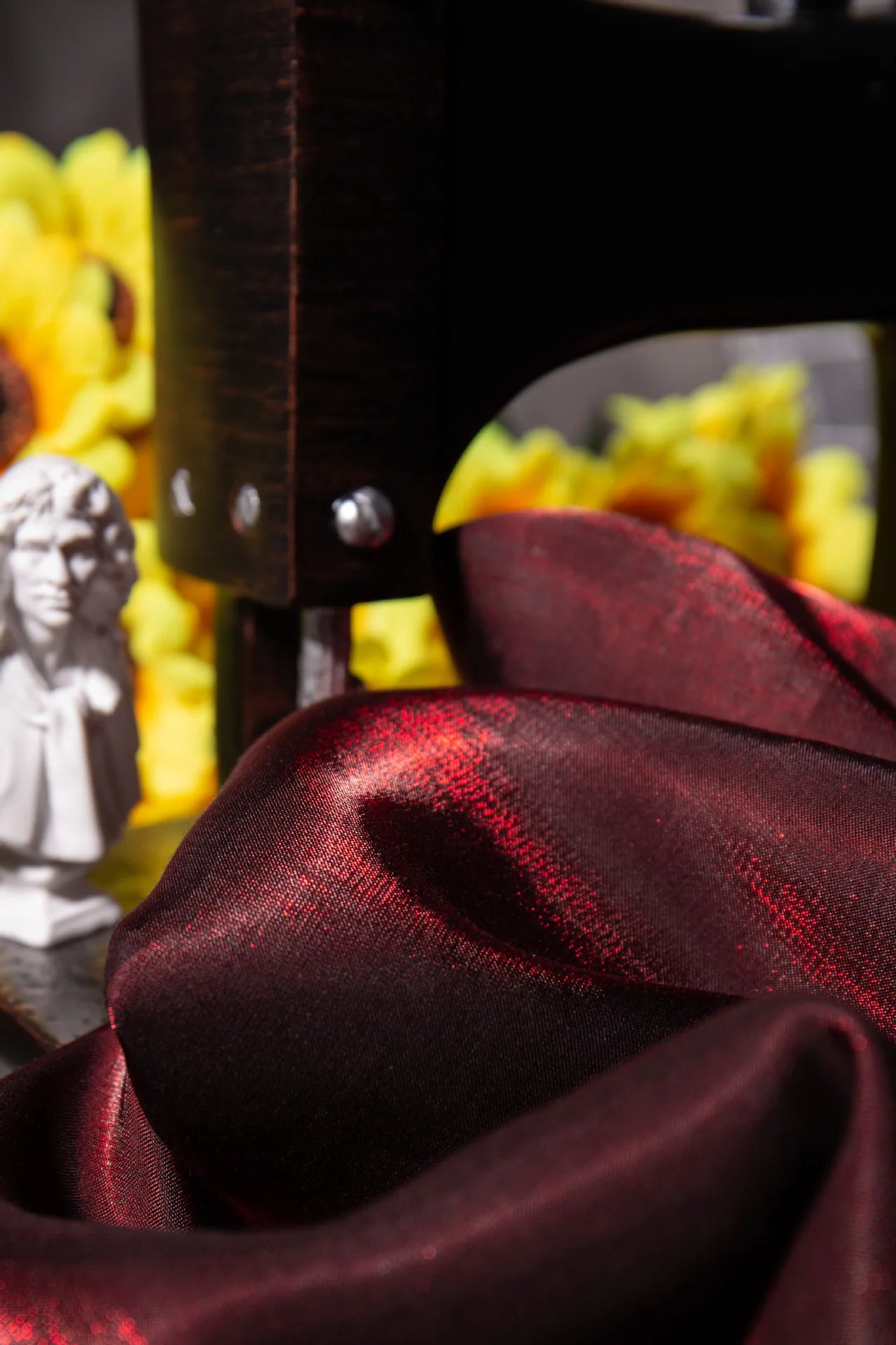 Wine Red Shimmer Fabric 150cm Wide Glazed Silk Look Fabric for Party Dress Sewing DIY Apparel Supplies